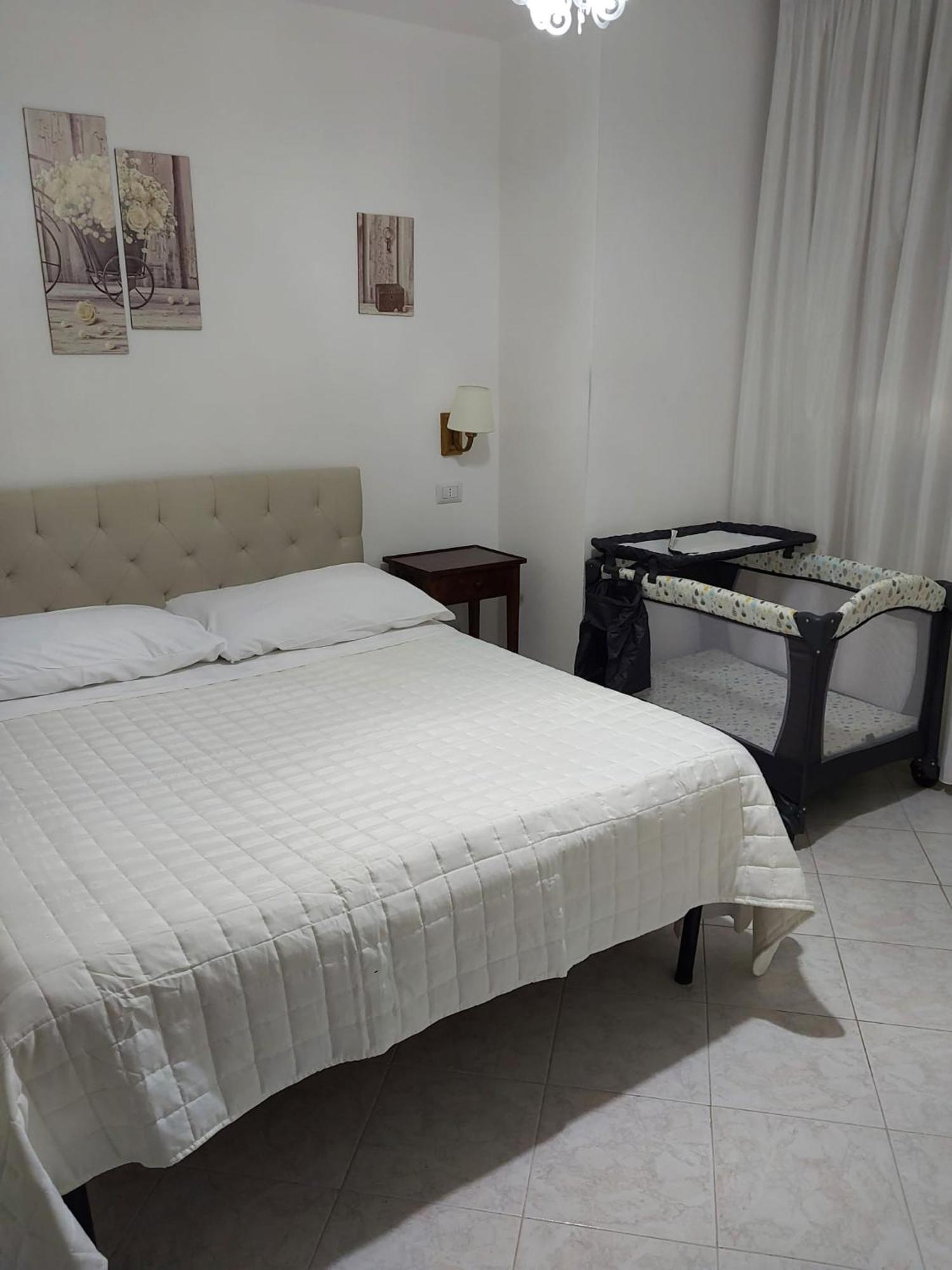 Dual Suites - 4 Posti Letto - Fiumicino Aeroporto E Fiera - Self Check-In Экстерьер фото